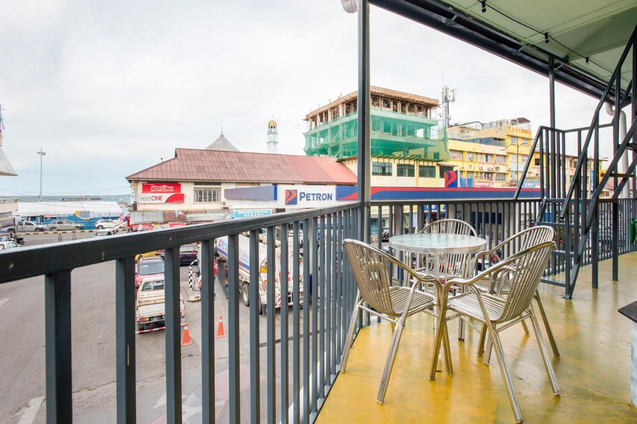 Oyo 89712 Grand Inn Semporna Kültér fotó