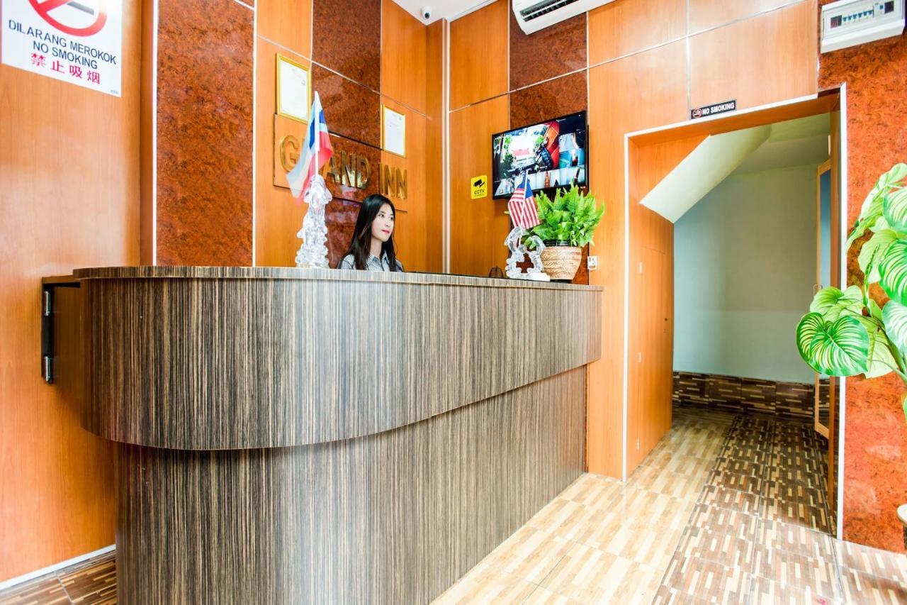 Oyo 89712 Grand Inn Semporna Kültér fotó